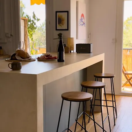 Beautiful Of 71 M2 In Saint-raphael Apartment *