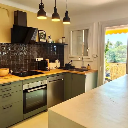 Beautiful Of 71 M2 In Saint-raphael * Saint-Raphael (Var)