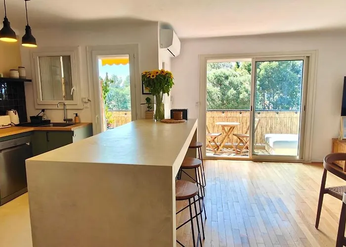 Beautiful Of 71 M2 In Saint-raphael Apartman *